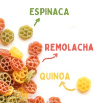 pasta ecológica con quinoa, espinaca y remolacha