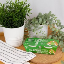 presentación Postre de almendra ecológica NaturGreen